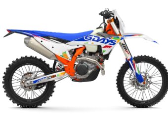 KTM 450 EXC-F 6Days 2026 5 KTM 450 EXC F 6Days 2026 estudio3