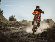 KTM 690 Enduro R 2026 accion1