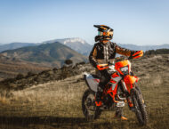 KTM 690 Enduro R 2026 accion17