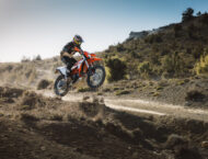 KTM 690 Enduro R 2026 accion22