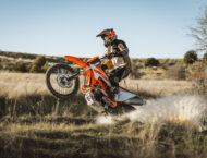 KTM 690 Enduro R 2026 accion30