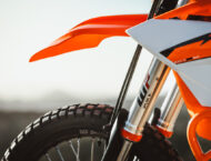 KTM 690 Enduro R 2026 detalles21