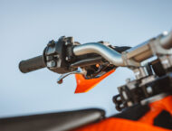 KTM 690 Enduro R 2026 detalles24