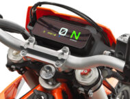 KTM 690 Enduro R 2026 detalles3