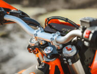 KTM 690 Enduro R 2026 detalles30