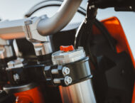 KTM 690 Enduro R 2026 detalles34