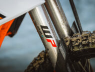 KTM 690 Enduro R 2026 detalles5