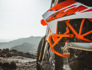 KTM 690 Enduro R 2026 detalles6