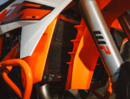 KTM 690 Enduro R 2026 detalles8