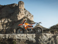 KTM 690 Enduro R 2026 estaticas27