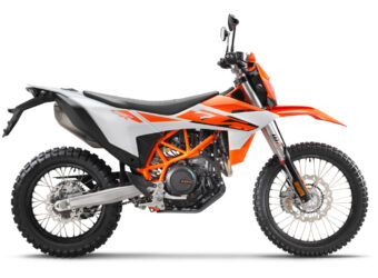 KTM 690 Enduro R 2026 estudio2