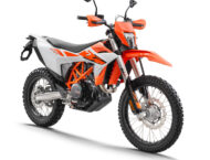 KTM 690 Enduro R 2026 estudio5