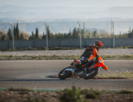 KTM 690 SMC R 2026 62 KTM 690 SMC R 2026 accion16