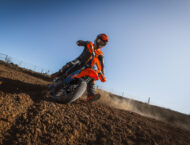 KTM 690 SMC R 2026 61 KTM 690 SMC R 2026 accion17