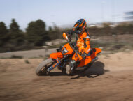 KTM 690 SMC R 2026 31 KTM 690 SMC R 2026 accion47