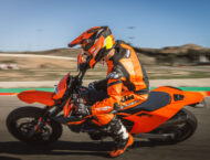 KTM 690 SMC R 2026 28 KTM 690 SMC R 2026 accion50