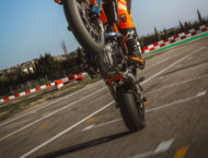 KTM 690 SMC R 2026 21 KTM 690 SMC R 2026 accion57