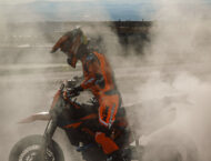 KTM 690 SMC R 2026 18 KTM 690 SMC R 2026 accion60