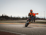 KTM 690 SMC R 2026 12 KTM 690 SMC R 2026 accion66