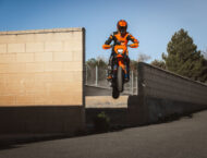 KTM 690 SMC R 2026 69 KTM 690 SMC R 2026 accion9