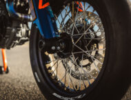 KTM 690 SMC R 2026 107 KTM 690 SMC R 2026 detalles19