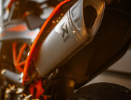 KTM 690 SMC R 2026 102 KTM 690 SMC R 2026 detalles23