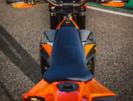 KTM 690 SMC R 2026 117 KTM 690 SMC R 2026 detalles4