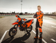 KTM 690 SMC R 2026 96 KTM 690 SMC R 2026 estaticas1