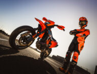 KTM 690 SMC R 2026 95 KTM 690 SMC R 2026 estaticas2