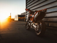 KTM 690 SMC R 2026 82 KTM 690 SMC R 2026 estaticas25