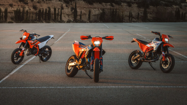 KTM-690-SMC-R-2026-familia3