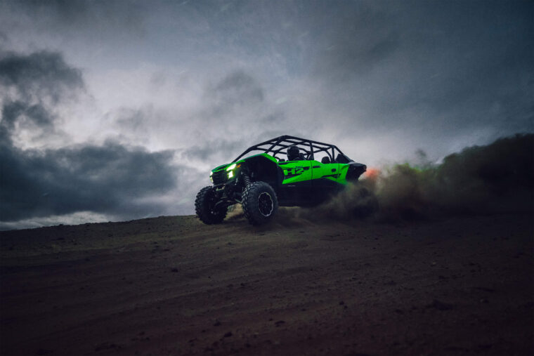 Kawasaki-Teryx-H2-2026-accion4