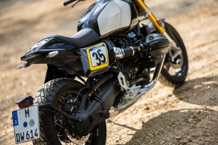 Kit-The-Tracker-BMW-R-12-nineT-14