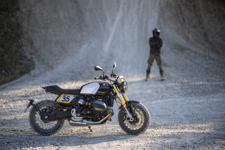Kit-The-Tracker-BMW-R-12-nineT-19