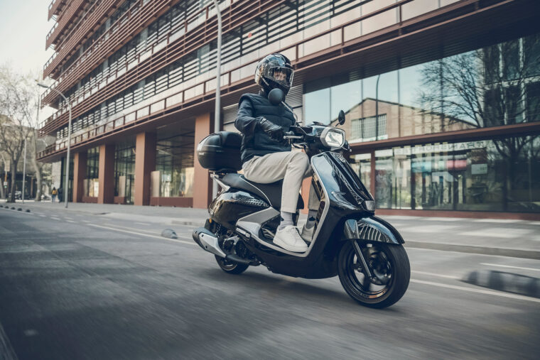 SYM-Fugue-125-2026-accion11