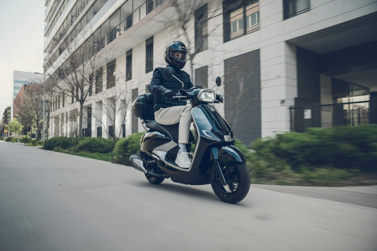 SYM-Fugue-125-2026-accion12