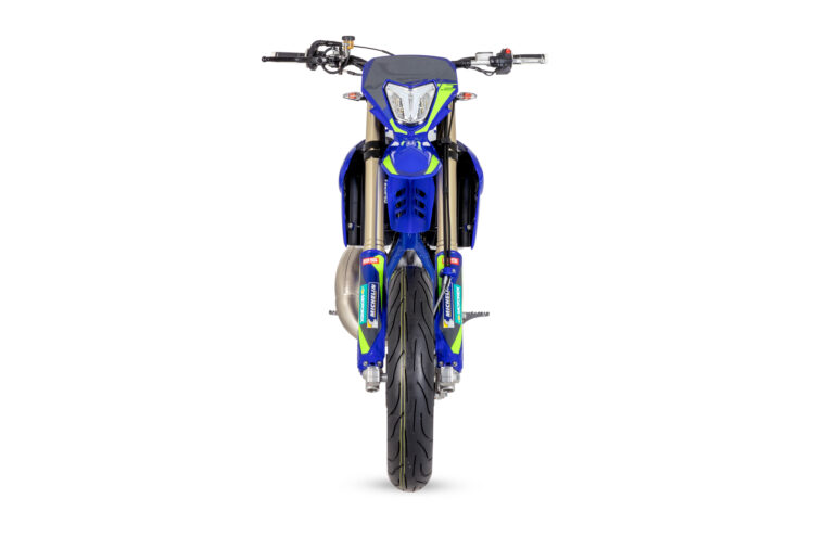 Sherco-125-SM-2T-2026-estudio3
