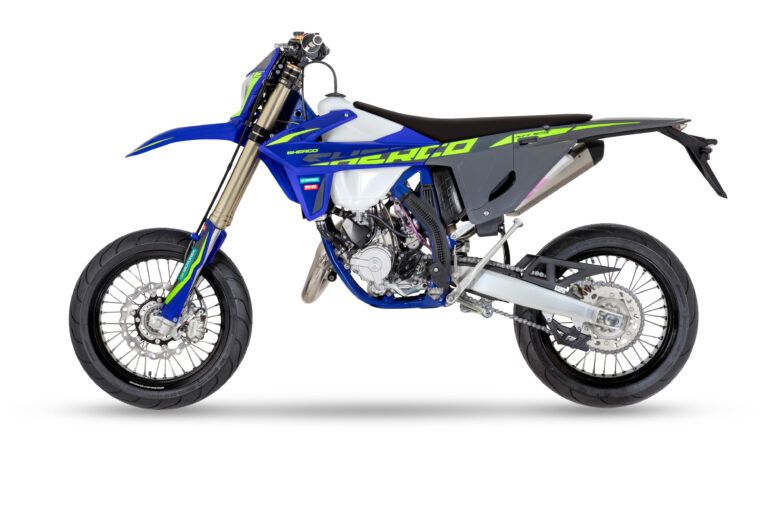Sherco-125-SM-2T-2026-estudio5