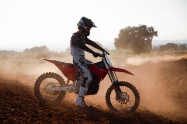 Stark Varg MX 1 2 2026 accion5