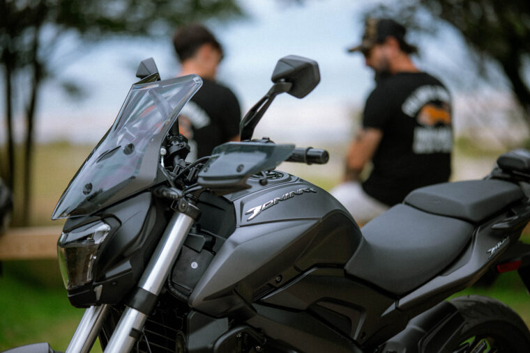 Bajaj lanza descuentos para sus modelos más punteros 14 Bajaj Dominar 400 2