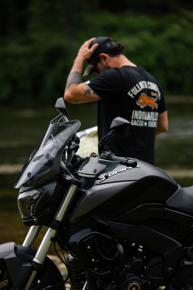 Bajaj-Dominar-400- 6