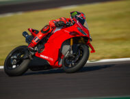 Ducati Panigale V4 R 2026 43 Ducati Panigale V4 R 2026 accion11