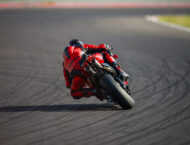 Ducati Panigale V4 R 2026 41 Ducati Panigale V4 R 2026 accion13