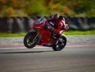 Ducati Panigale V4 R 2026 38 Ducati Panigale V4 R 2026 accion16