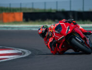 Ducati Panigale V4 R 2026 31 Ducati Panigale V4 R 2026 accion23