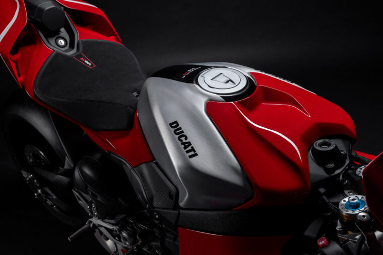 Ducati-Panigale-V4-R-2026-detalles41