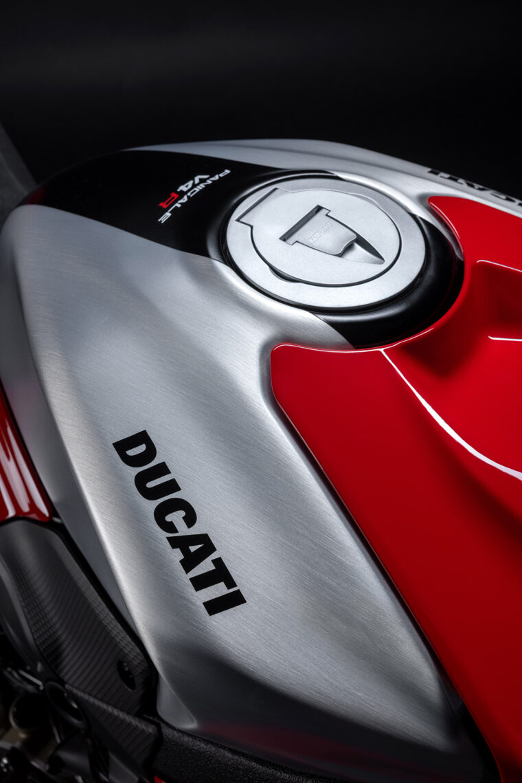 Ducati-Panigale-V4-R-2026-detalles42