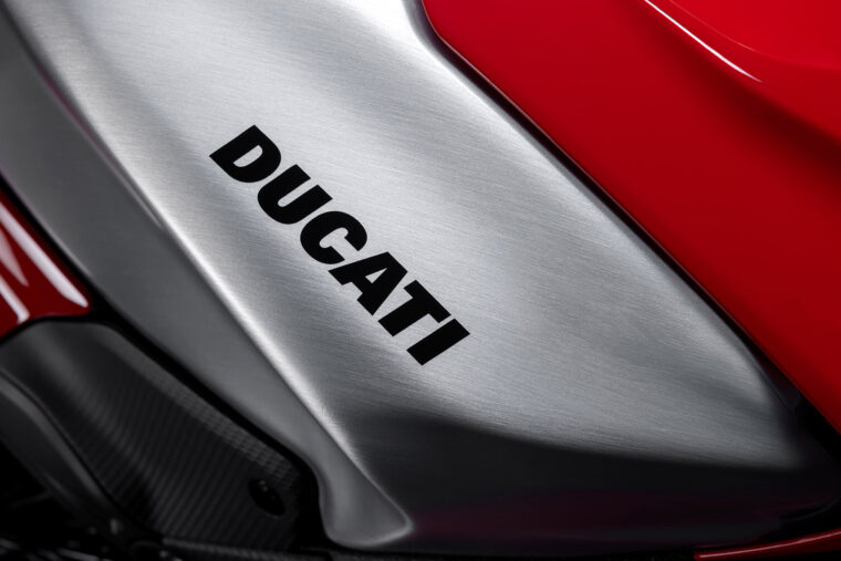 Ducati-Panigale-V4-R-2026-detalles43