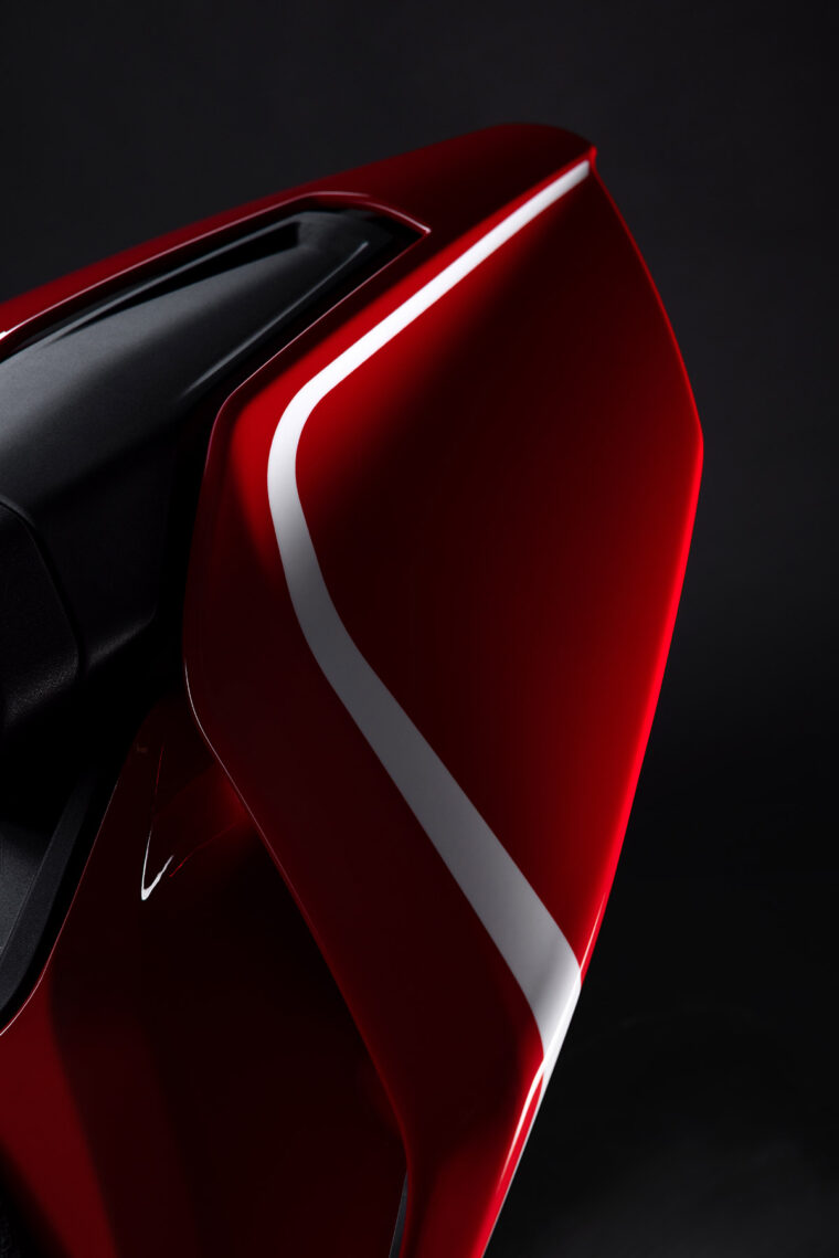 Ducati-Panigale-V4-R-2026-detalles44