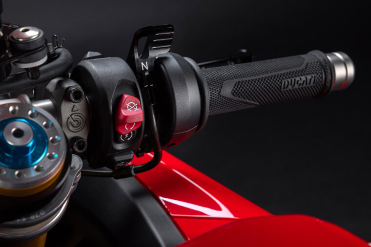Ducati-Panigale-V4-R-2026-detalles53
